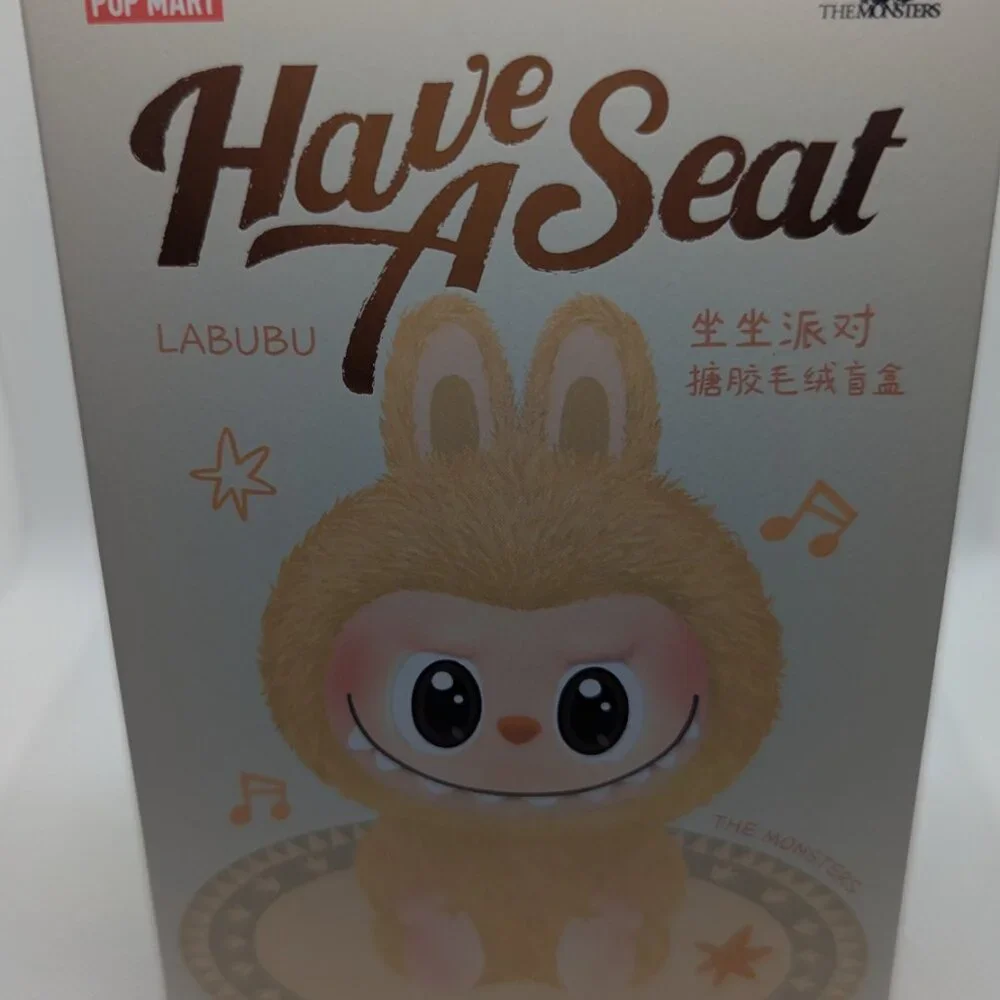 *Giftable* Have A Seat Labubu Zizi - Picture 2 of 4